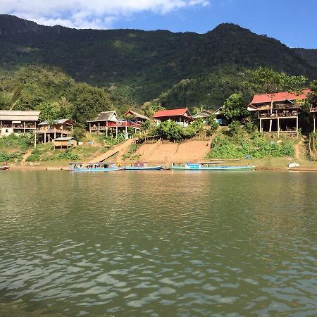 Lattanavongsa Guesthouse And Bungalows Muang Ngoi Luaran gambar