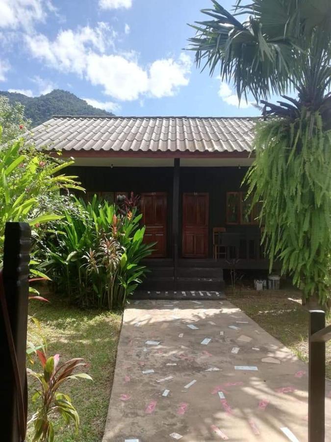 Lattanavongsa Guesthouse And Bungalows Muang Ngoi Luaran gambar