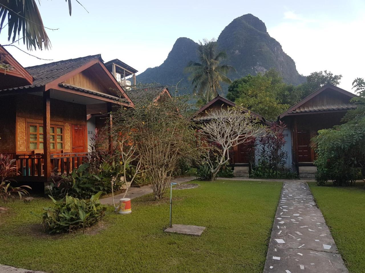 Lattanavongsa Guesthouse And Bungalows Muang Ngoi Luaran gambar