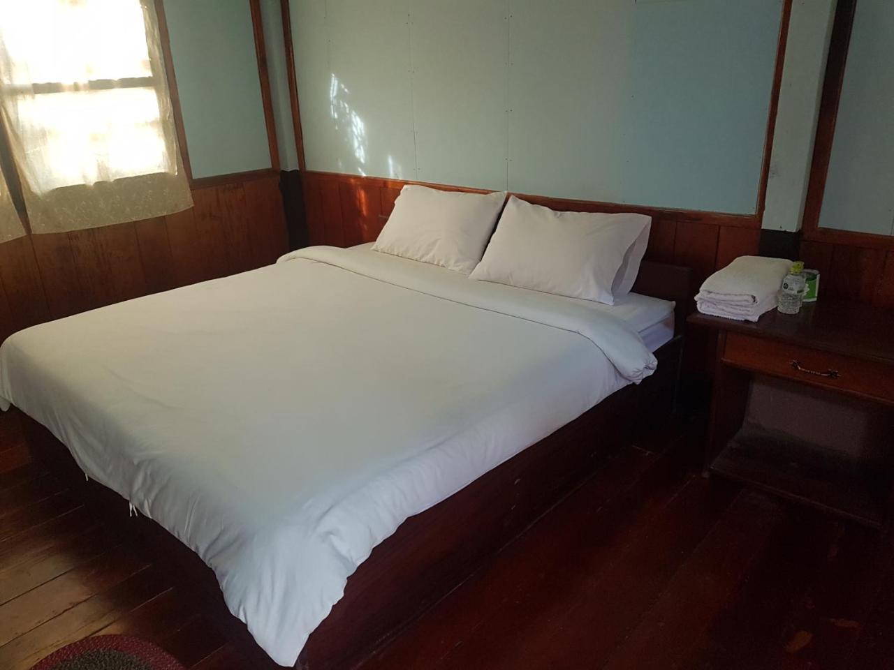 Lattanavongsa Guesthouse And Bungalows Muang Ngoi Luaran gambar