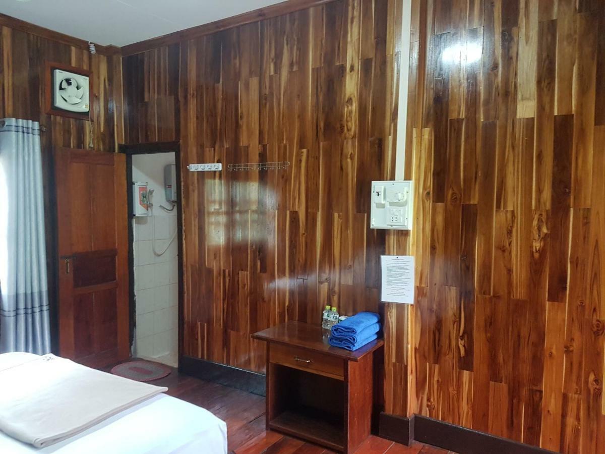 Lattanavongsa Guesthouse And Bungalows Muang Ngoi Luaran gambar